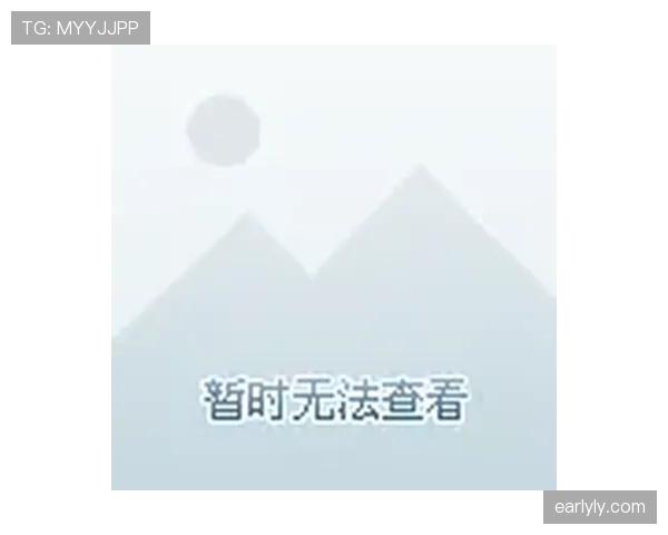 孔帕尼晒周末后院：迷你球门、战术板和烧烤架，我靠着租房合同看这图默默绝望